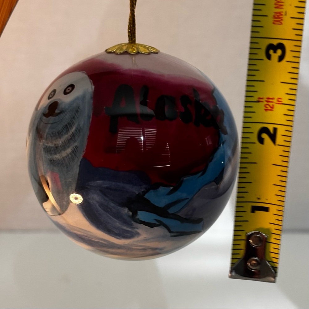 Inside Reverse Hand Painted Glass Ball Ornament Alaska White Seal - Picture 9 of 10